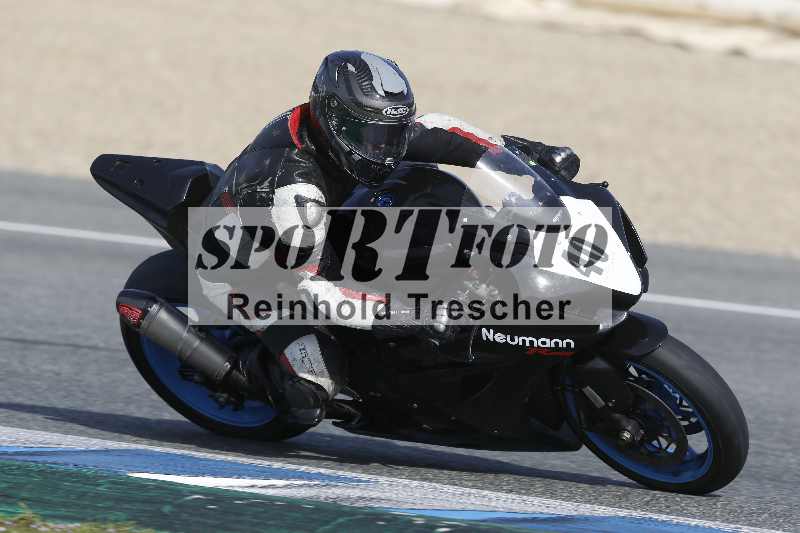 /Archiv-2024/01 26.-28.01.2024 Moto Center Thun Jerez/Gruppe gruen-green/40